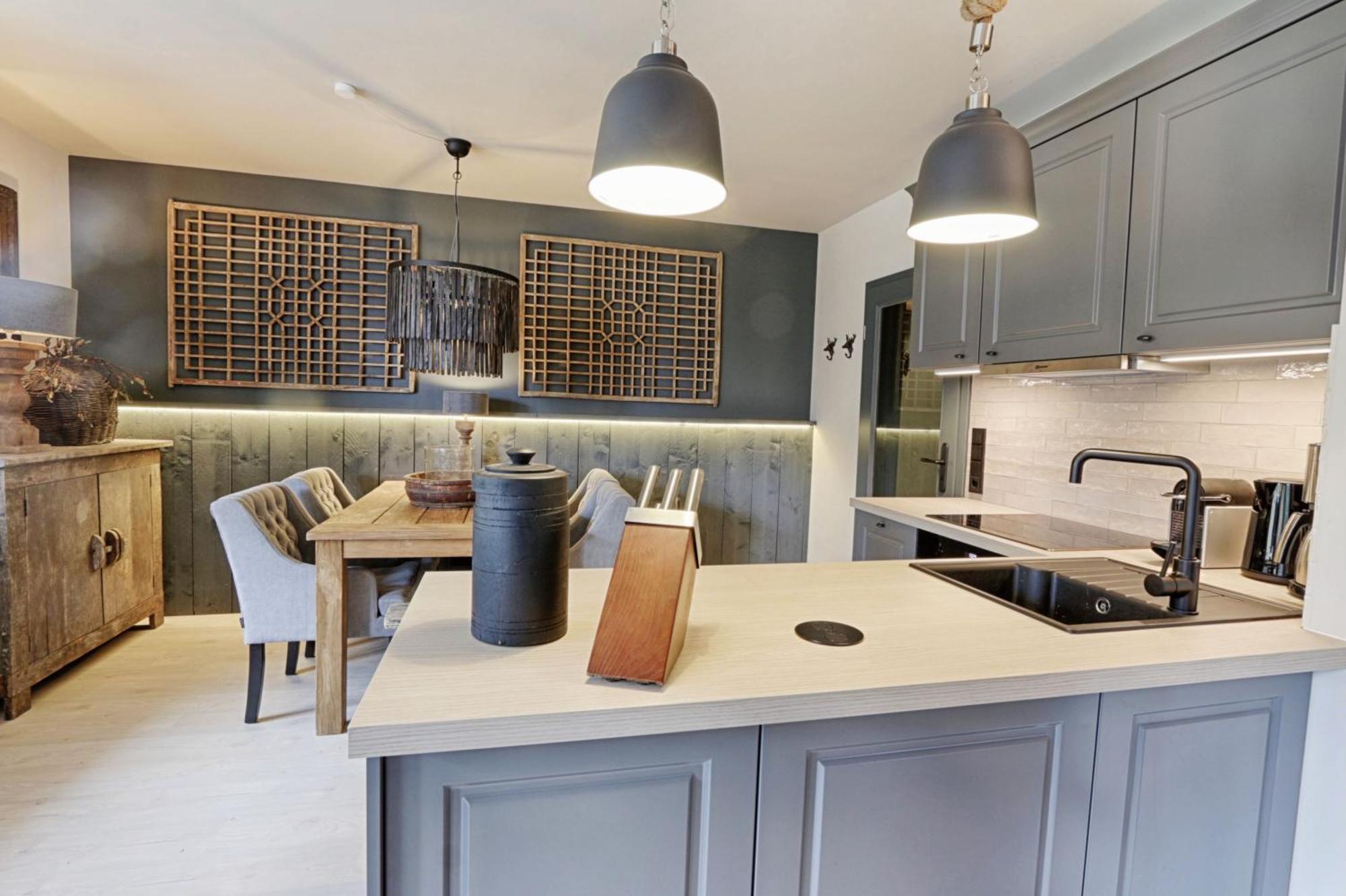Home Suites Loft Mit Sauna برونلاغ المظهر الخارجي الصورة