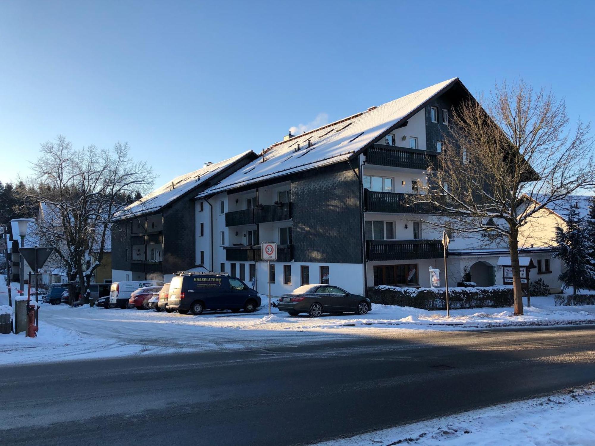 Home Suites Loft Mit Sauna برونلاغ المظهر الخارجي الصورة